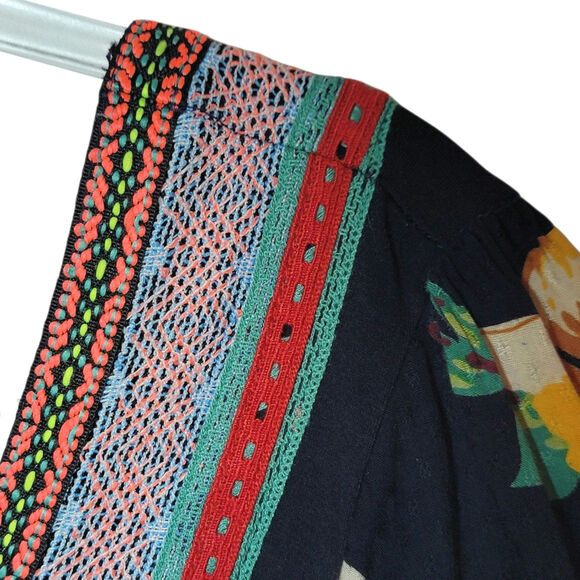 Anthropologie Dakota Embroidered Floral Square Neck Top Bell Sleeve Blue Boho M - Picture 4 of 16